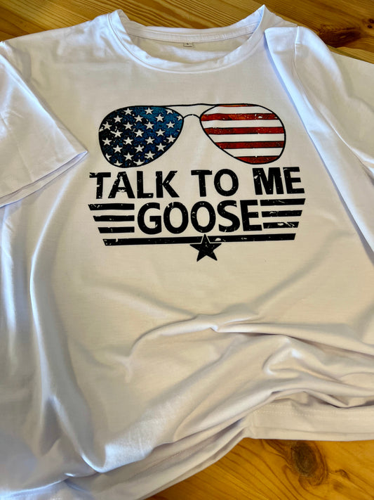 American Flag - Talk to me goose T-Shirt